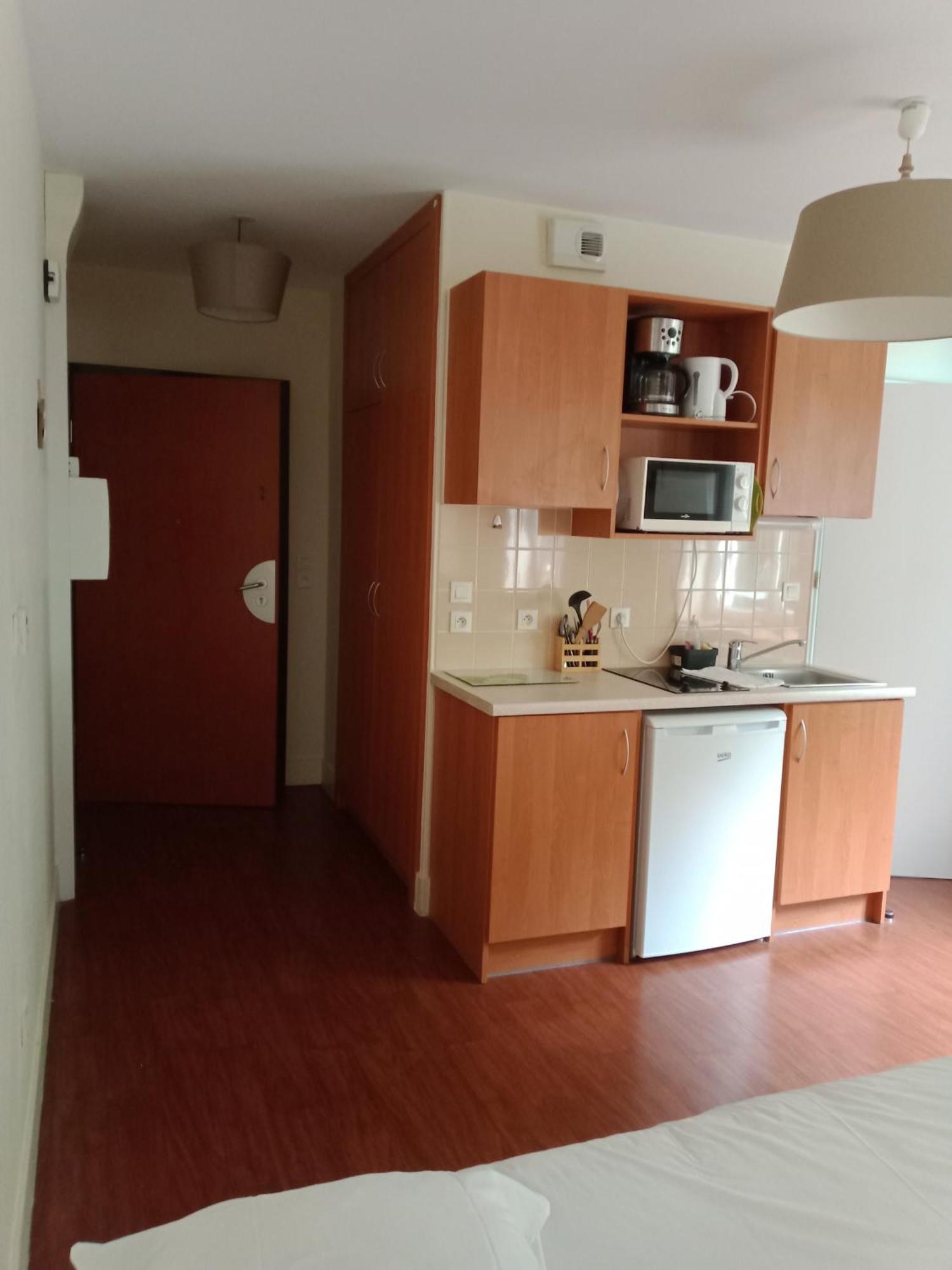 Residence La Providence Zenao Lisieux Exterior photo